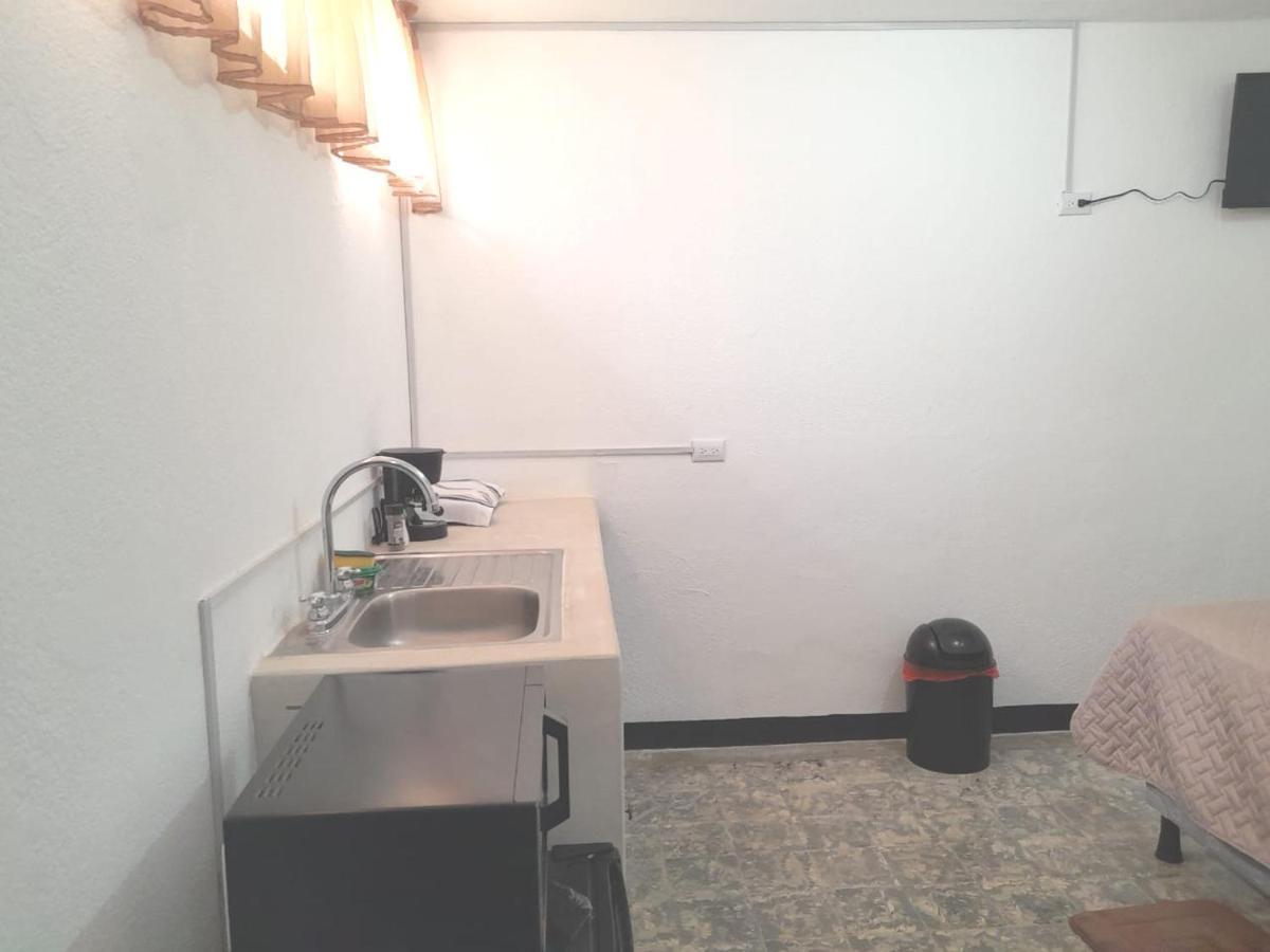 Apartamento Via 7 Guatemala City Eksteriør bilde